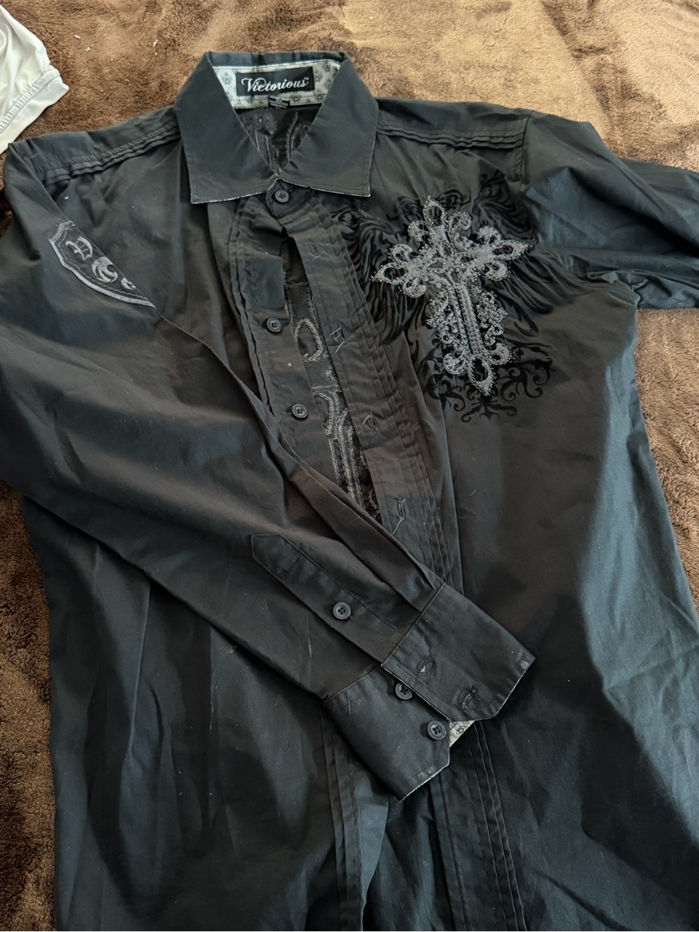Victorious button up shirt Vintage